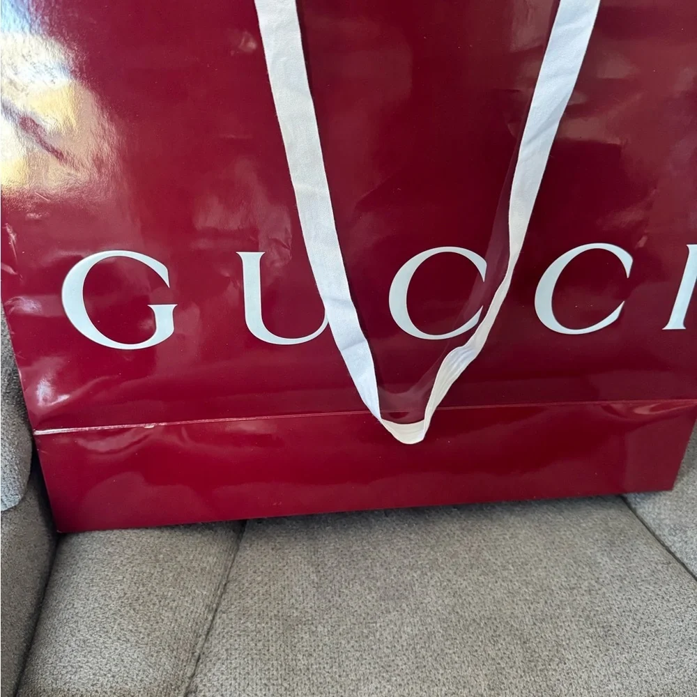 EUC Gucci Burgundy Shopping Tote Palm Beach Mid size gorgeous w luxe finish